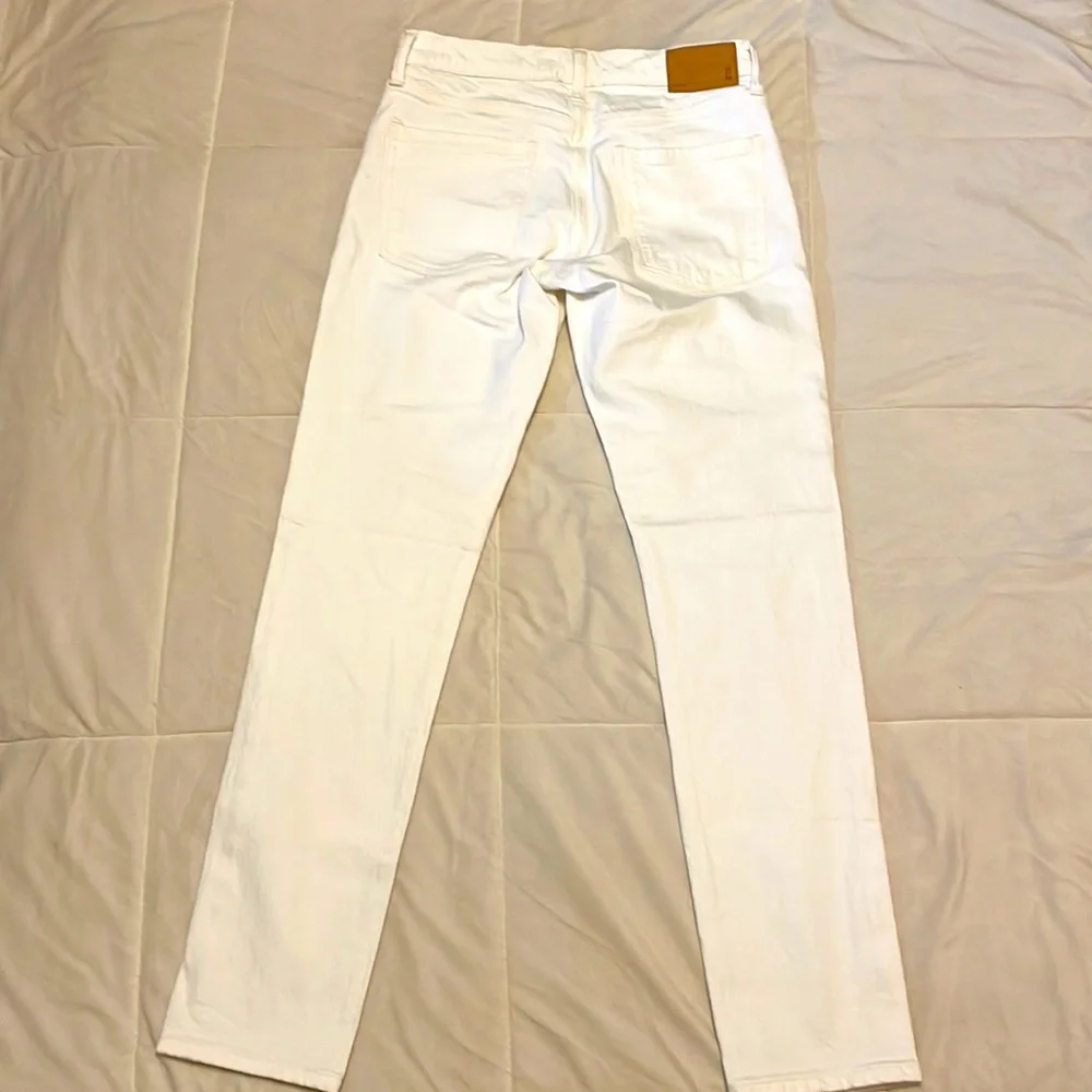 NWOT Slim Cut White/Ivory Denim Pants - Picture 3 of 6